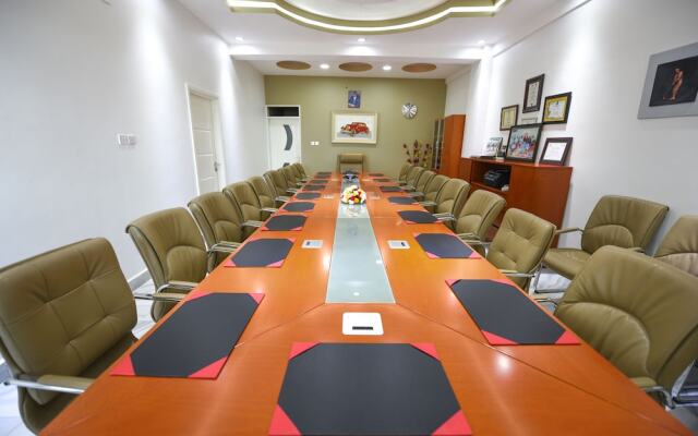 Bmk House Apartments