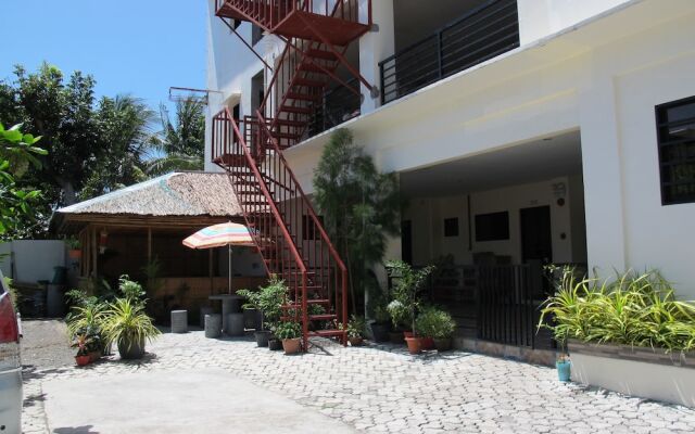 Laorenza Residences