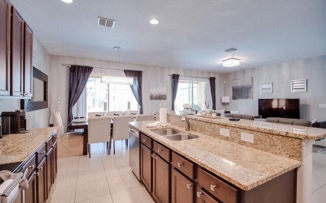 Blissful Retreat 6 Bedrooms