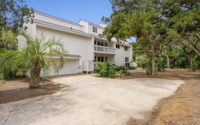 Hellenic Haven 6 Bedroom Home