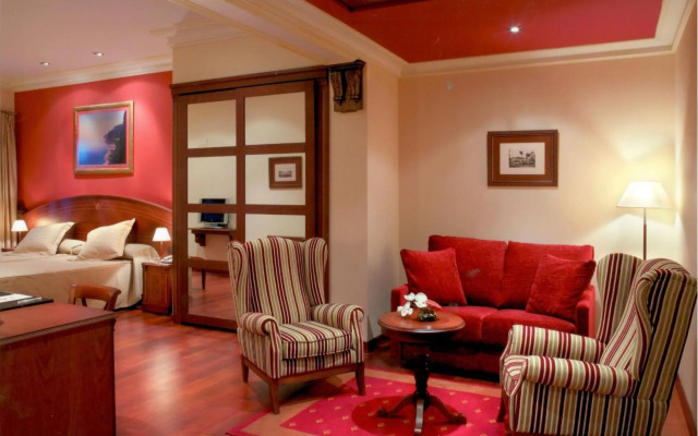 Palacio de La Magdalena Hotel