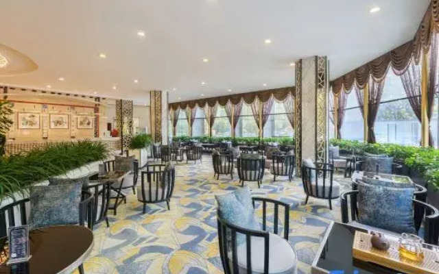 Aulicare Hotel