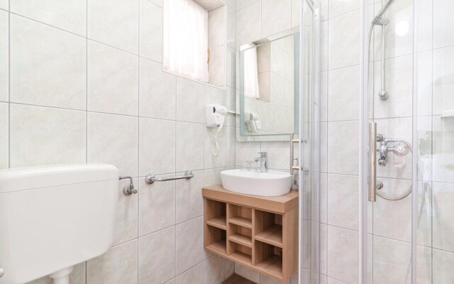 Stunning Home in Medulin With Wifi and 1 Bedrooms