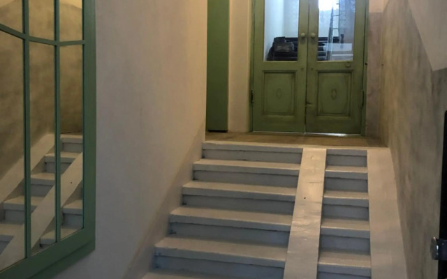 Red&Black Apartment City centr