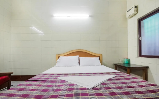 Mahalakshmi Inn