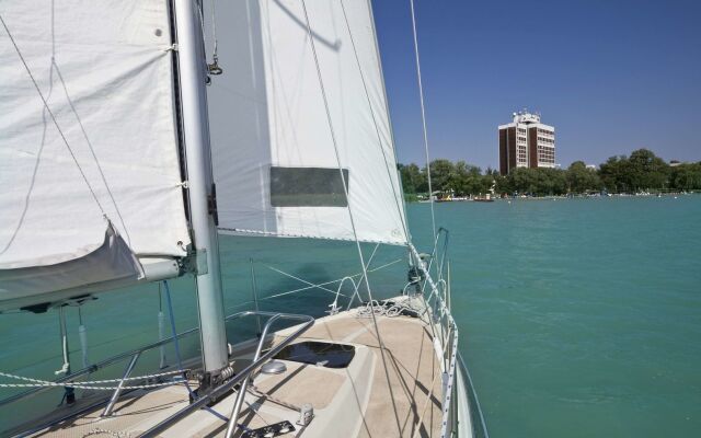 Danubius Hotel Marina