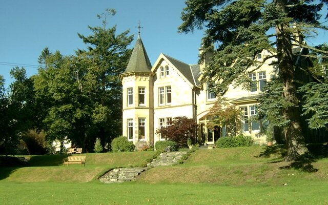 Tigh Na Sgiath Country House Hotel