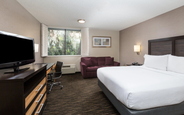 Holiday Inn Dublin-Pleasanton by IHG