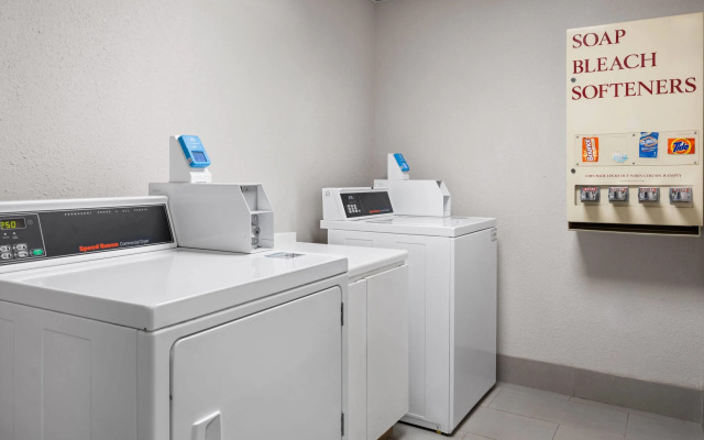 Baymont by Wyndham Davenport