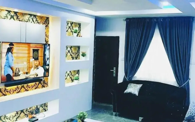 Pioneer Luxury Apartment