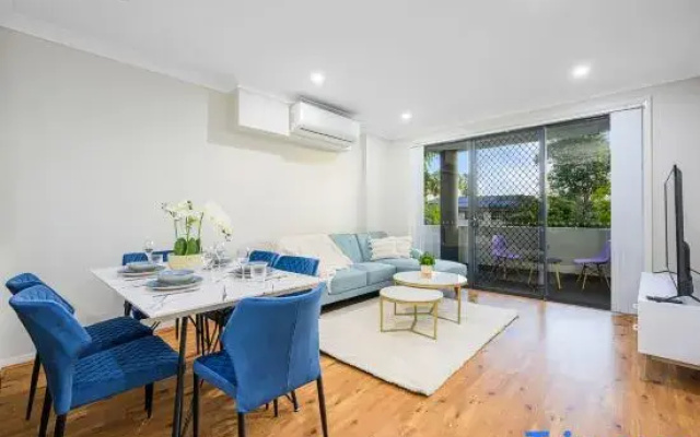 Parramatta New 2Bedroom apt close to Train/Shoping