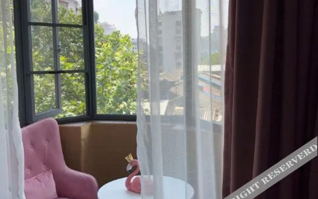 Jiyin Hostel