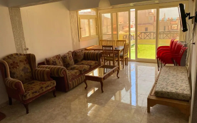 Lazordebay north-coast