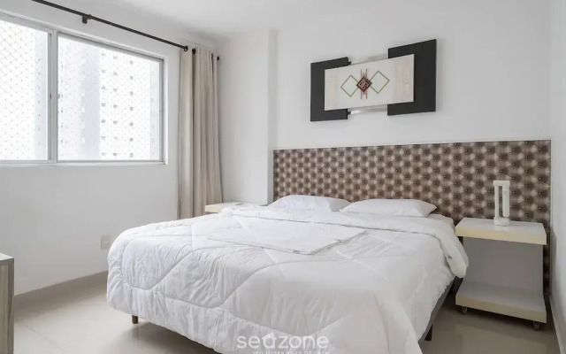 Apt 1 Block From Beach in BC Great Location Cep093