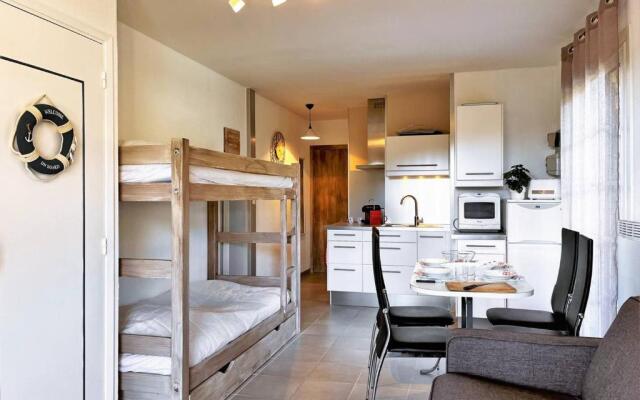 Appartement Le Lavandou, 1 pièce, 4 personnes - FR-1-251-398