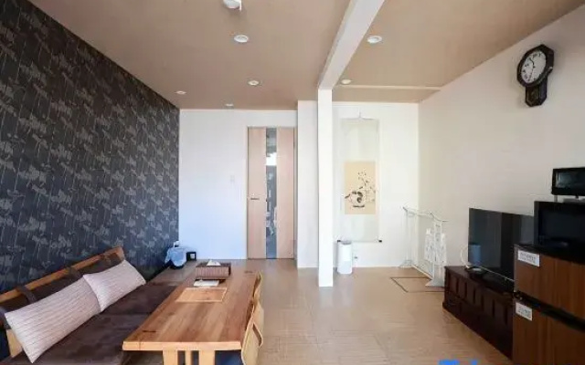 Maximum 7 people/4 minutes walk from station/Convenient transportation/wi-fi/Osaka travel