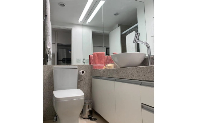 Studio prox Av Pauluista cp 908