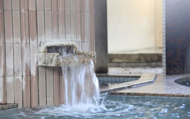 Poka Poka Onsen Hotel