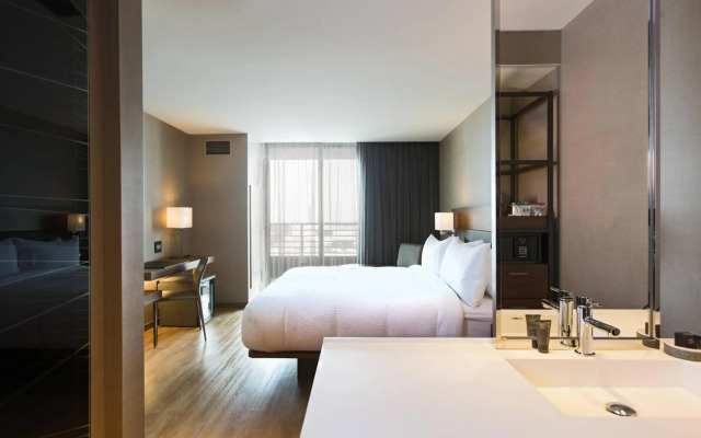 AC Hotel by Marriott Cincinnati at Liberty Center