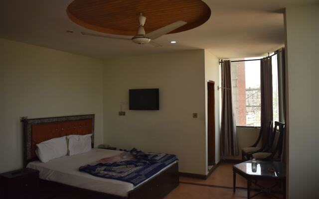 Rajada Hotel