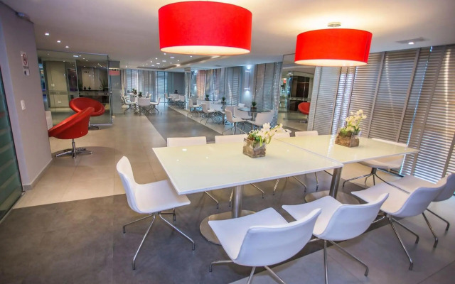 Apartamento de 1 Quarto no Seventh Avenue - SEV1206