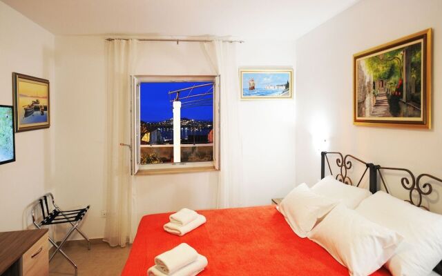 Nika Family Apartments