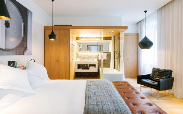 B2 Boutique Hotel and Spa