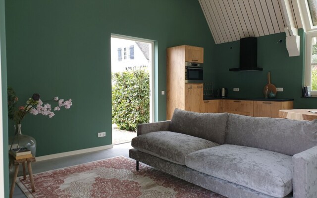 Atmospheric 2 Person House on the Edge of Leende