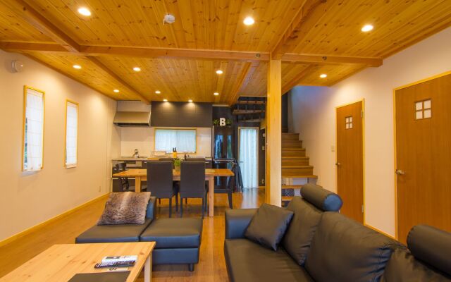 Hakuba Powder Cottages