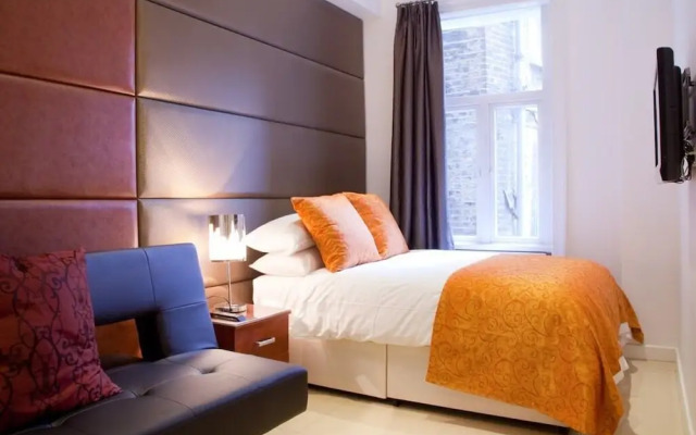 3 Bedroom House In Heart Of Stoke Newington