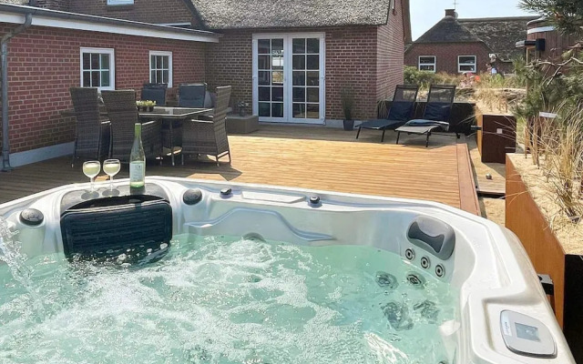 6 Person Holiday Home in Blavand