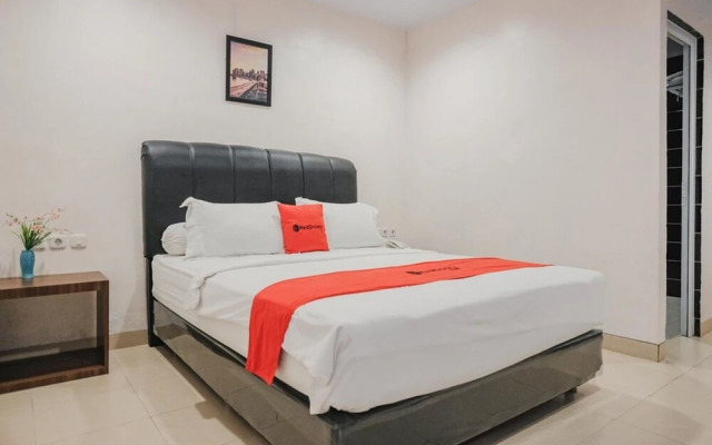 RedDoorz Premium @ Dna Fun Zone Pekanbaru