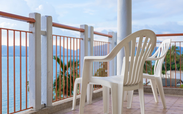 By The Sea Hotel