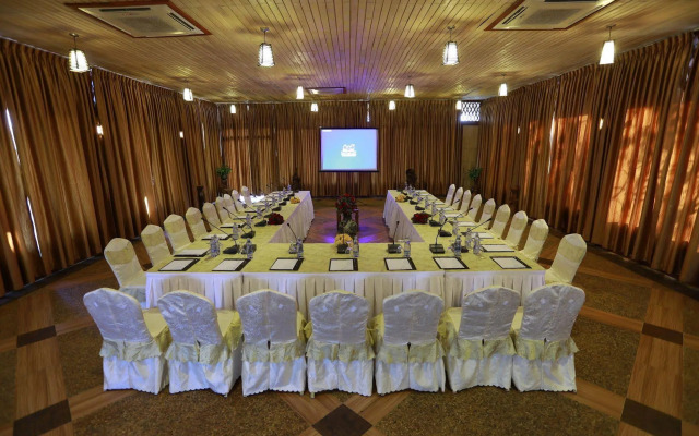 Shwe Pyi Resort