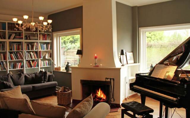 Luxury 12 Person Villa near Golf Course in Helmond