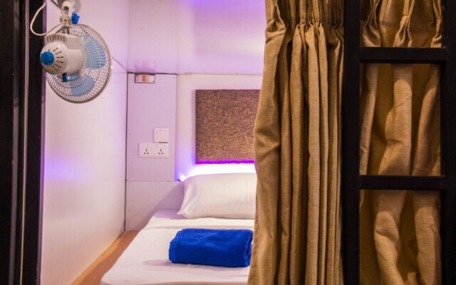 Bunk Planet