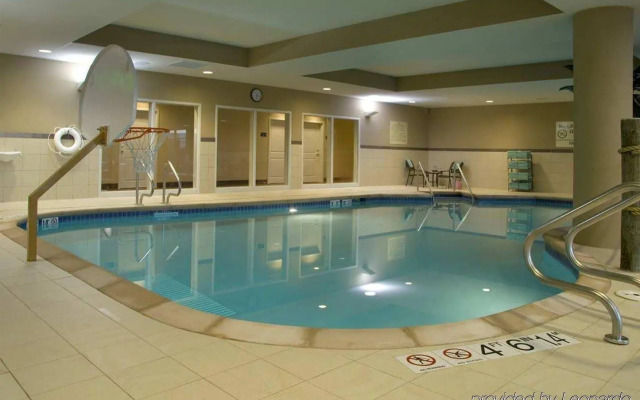 Hampton Inn & Suites Madison-West