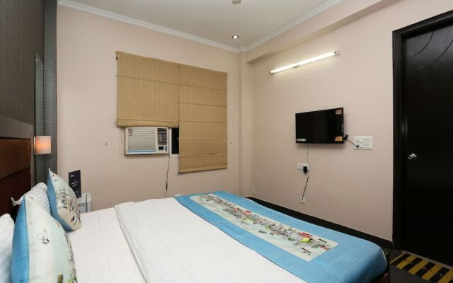 OYO 6575 Shivaay Residency