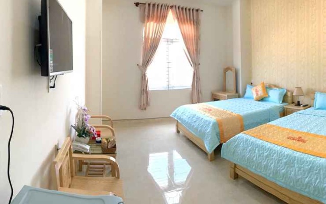 Golden Hotel An Nhon – Guest Rooms – An Nhon