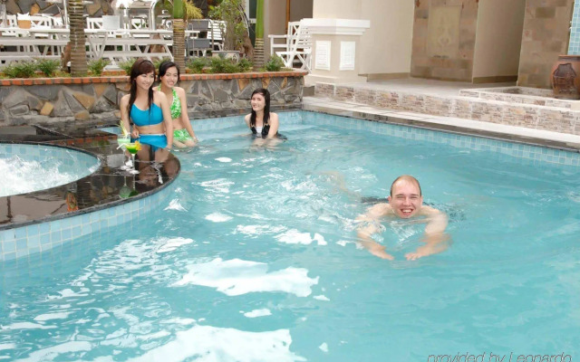 Gold Coast Da Nang Hotel