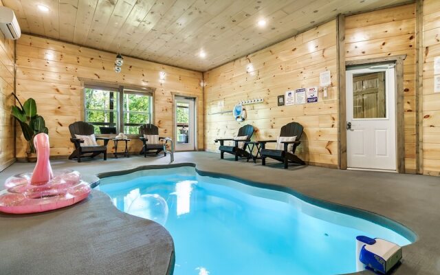 Eagle Splash Vista| Pool Projector, Pet Friendly, Game Room