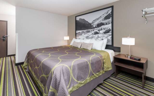 Super 8 by Wyndham Kalispell Glacier National Park