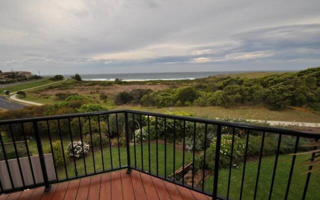 Beachfront Apartments Narooma