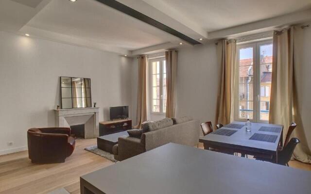 Welcome to Cannes - Jaurès Home