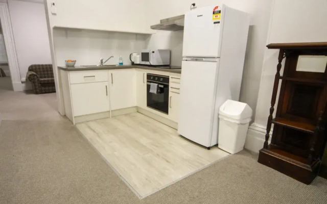 Seafield Tower Glenelg Apartment no 2