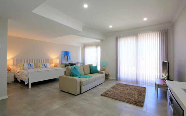 Studio Style Mindarie Marina