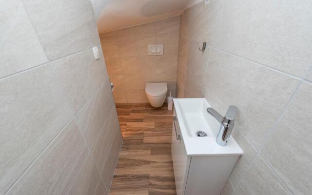 Luxury Apartments - La Vir 3 & 4