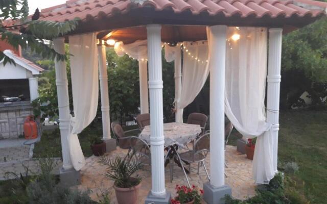 Pavilion - Beautiful Garden & Comfortable - A1(6)