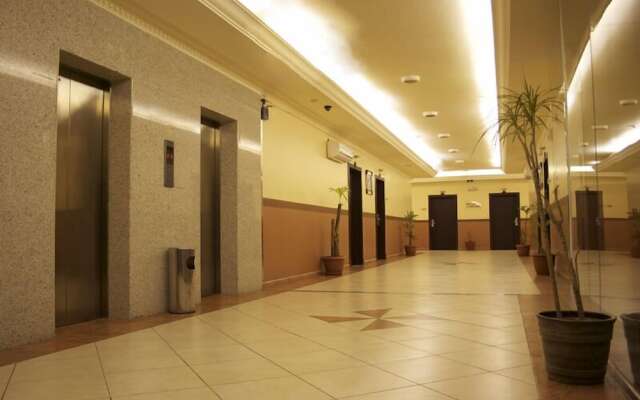 Peninsula Suites