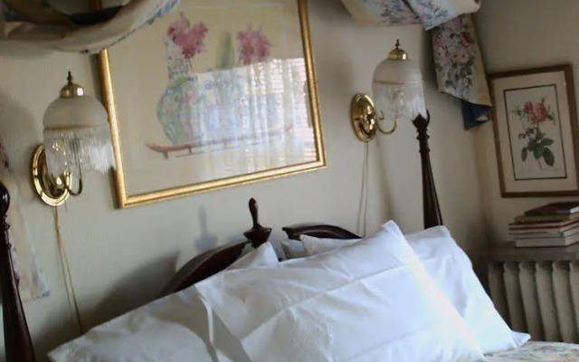 Castle Marne Bed & Breakfast
